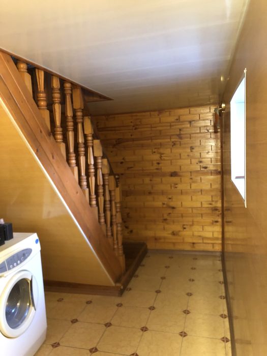 Продам 2-ух этажный дом со всеми удобствами