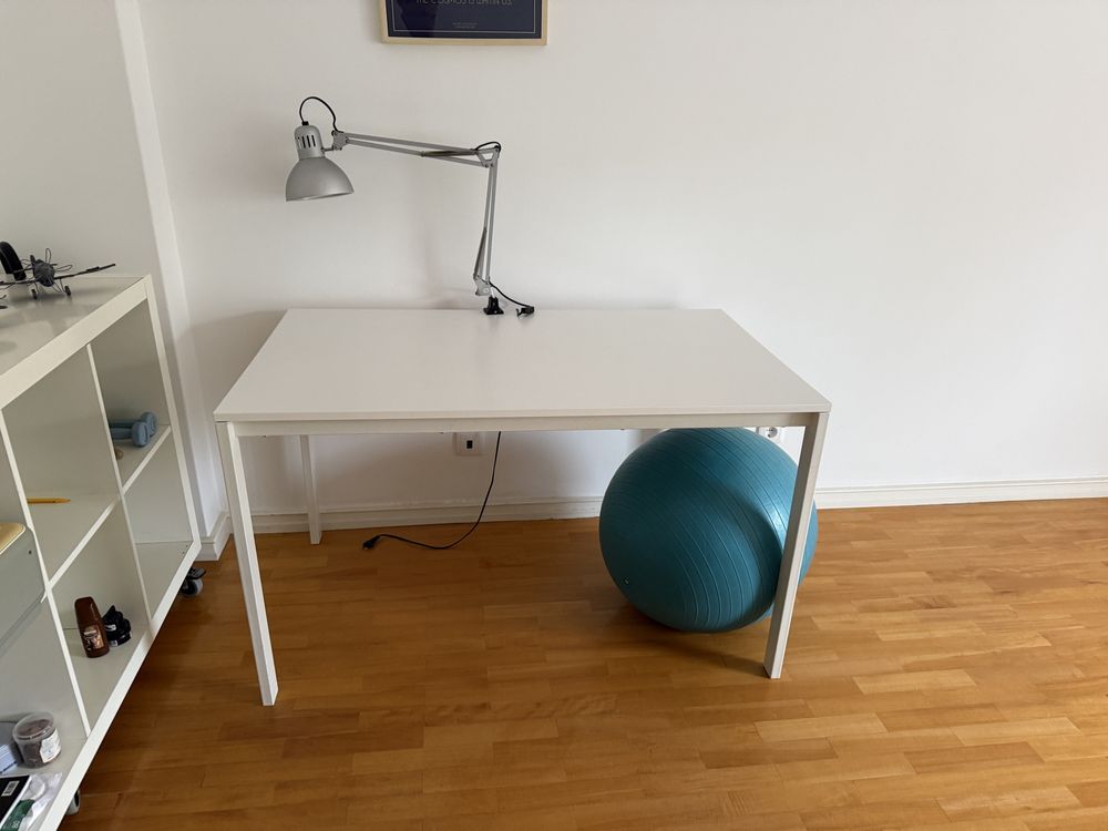 Secretaria Ikea branca bom estado