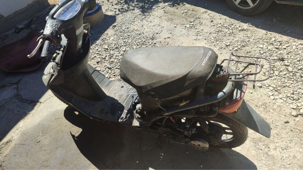 Продам скутер Honda dio AF 27