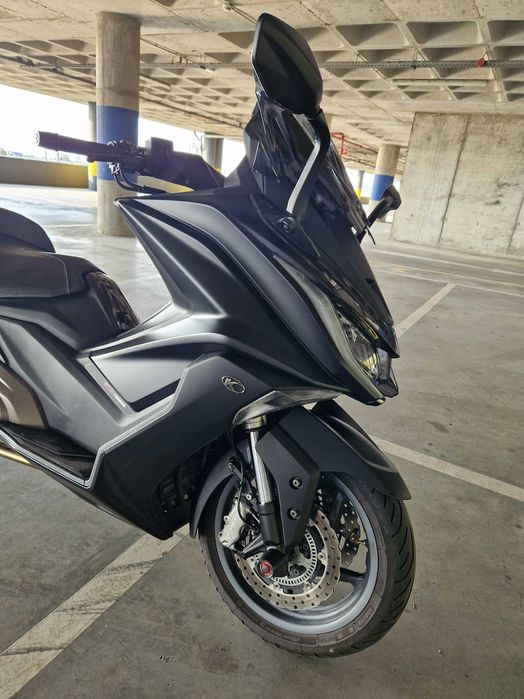 Kymco AK 550 – Maxi Scooter Premium