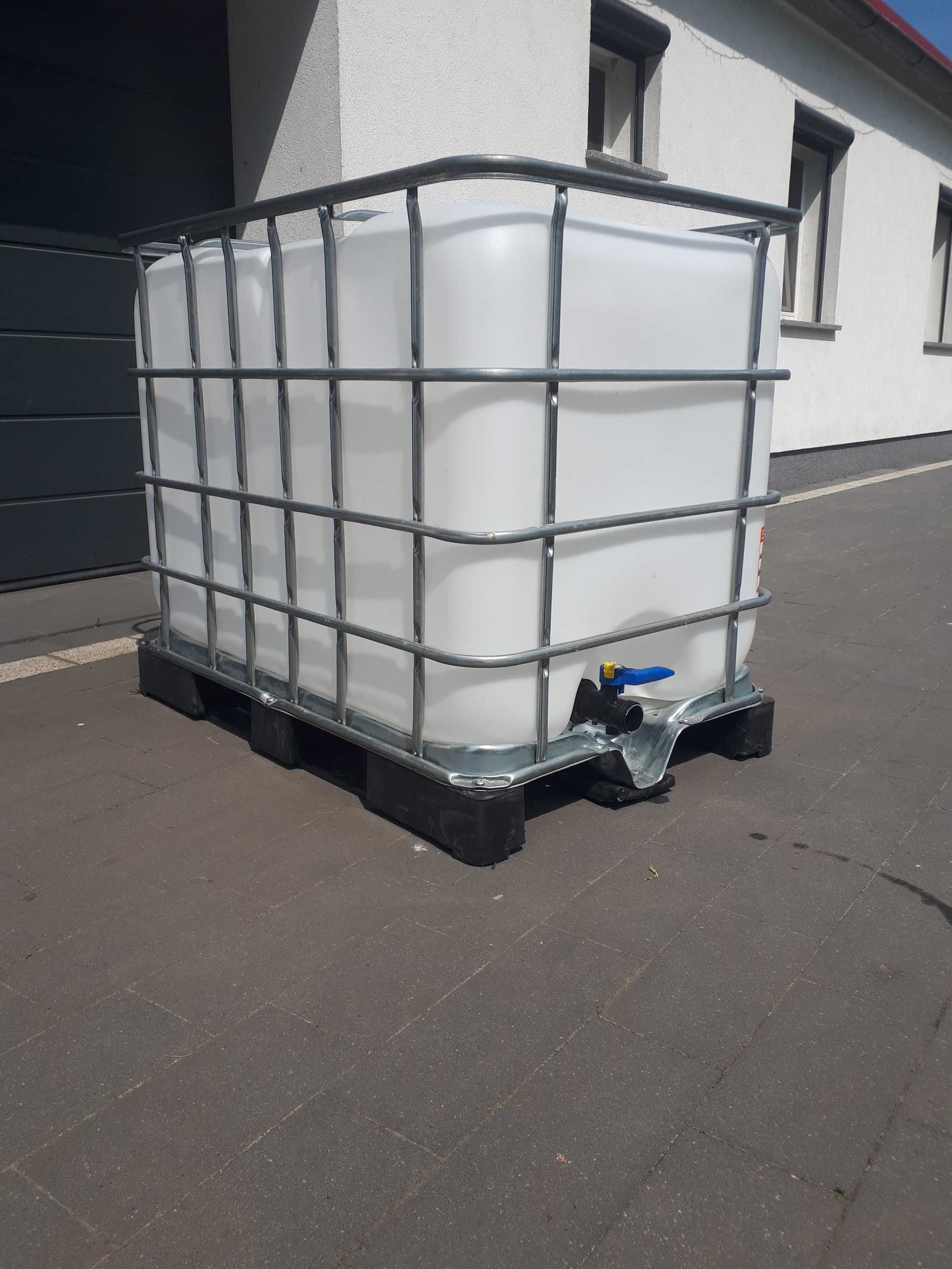 Mauzer 600L czysty gotowy do zalania