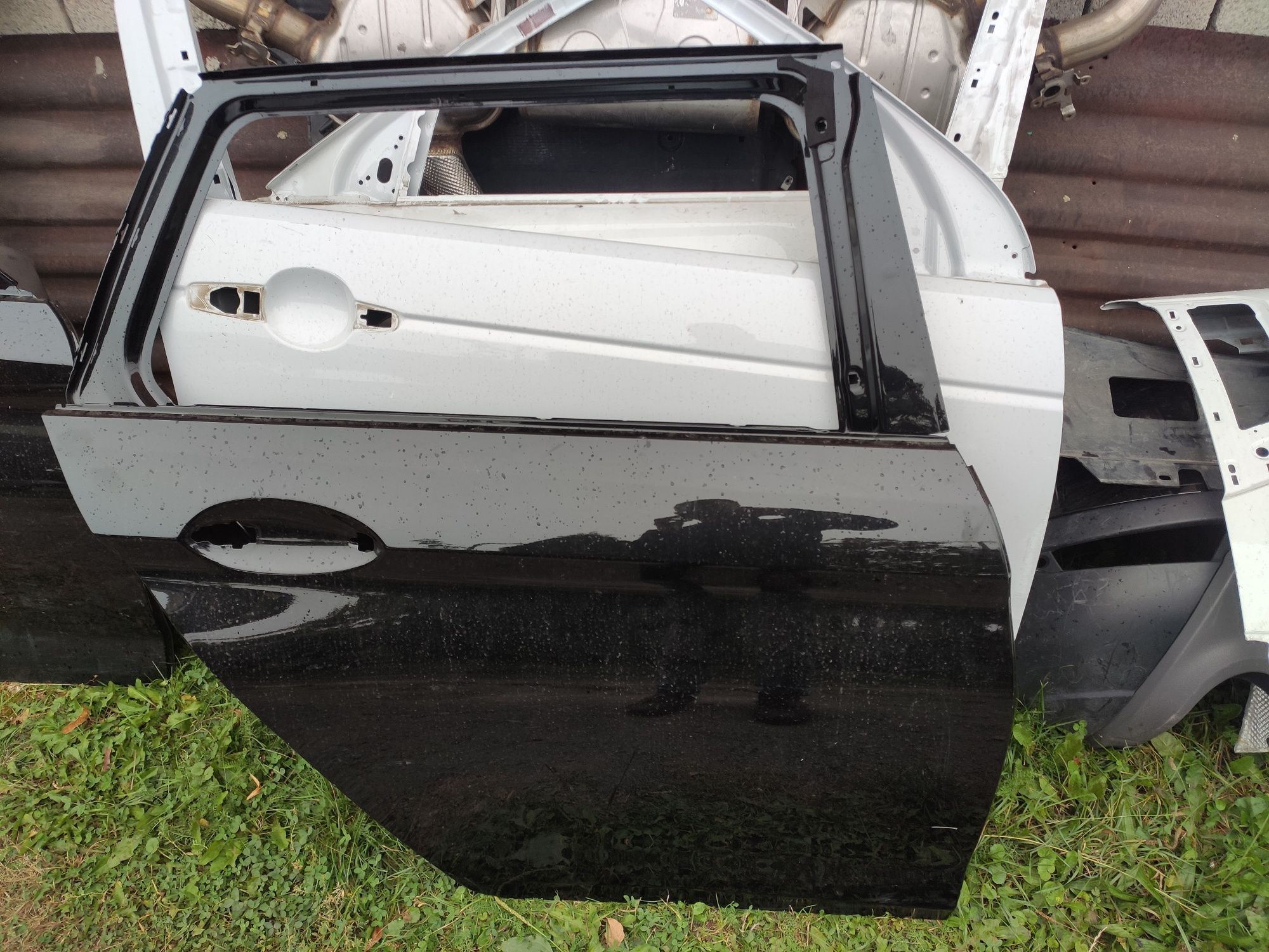 Продам праві двері BMW g30 g31