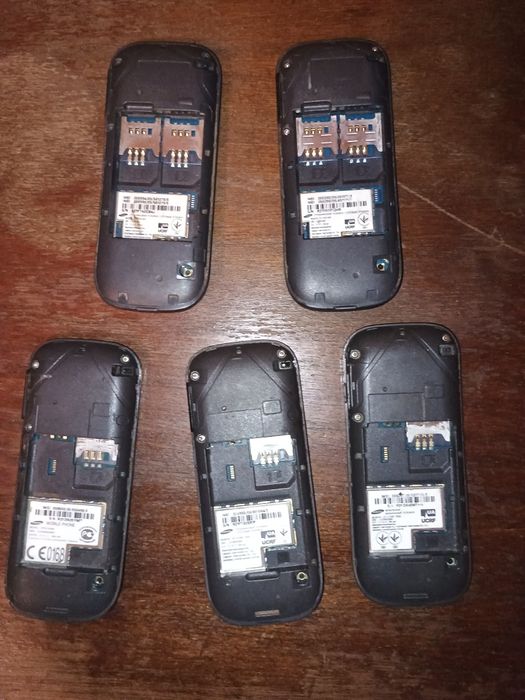 Кнопочные телефоны лот Samsung, Nokia и т.д.