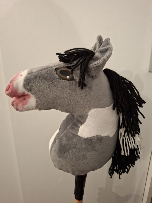 Hobby Horse szary z białymi odmiankami A4