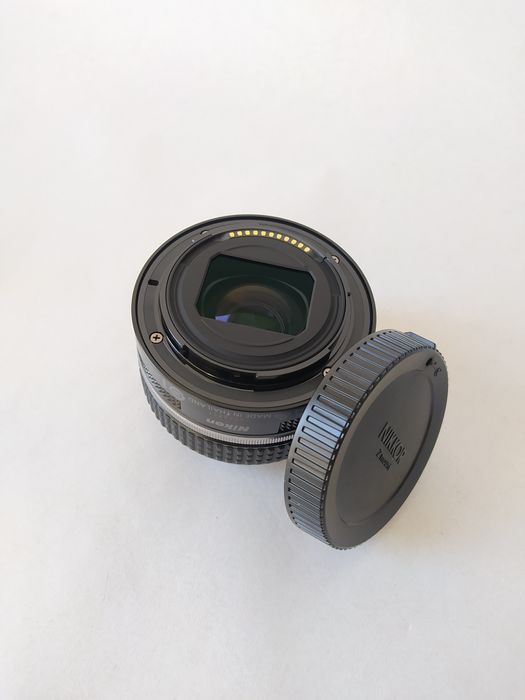 Об'єктив Nikon Nikkor Z 40mm f/2 SE