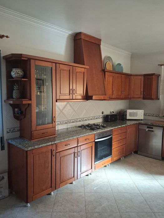 Vende-se móveis de cozinha completa