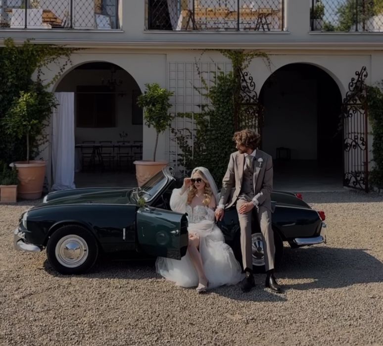 samochód do ślubu|na sesję Triumph Spitfire retro cabrio klasyk polska