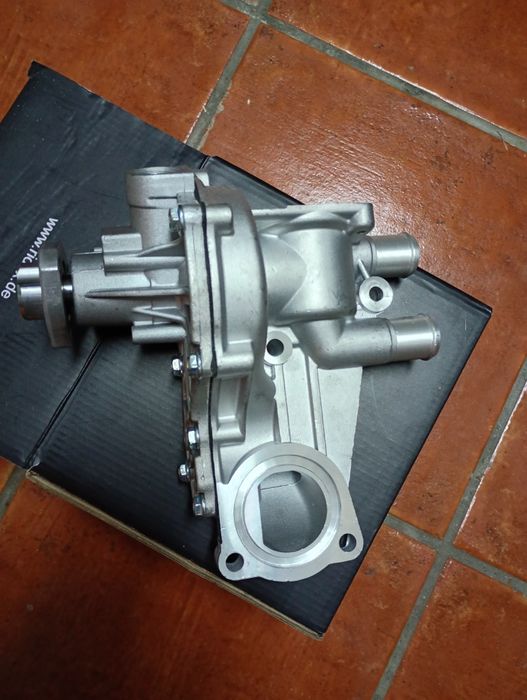 Bateria de carro 70 Ah e 640A