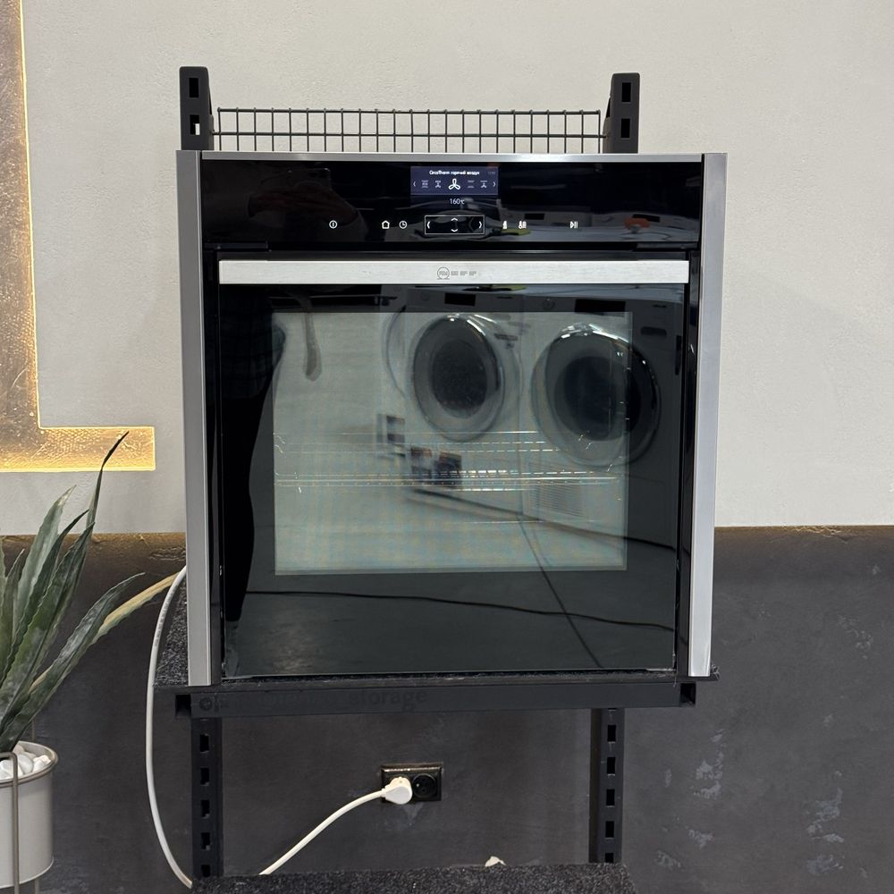 Вбудована духовка Neff B57CS22NO
