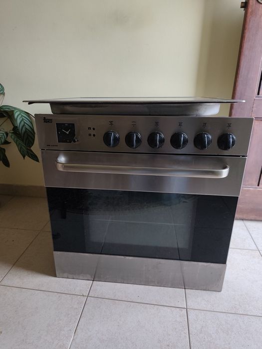 Forno e placa eletrónica Teka