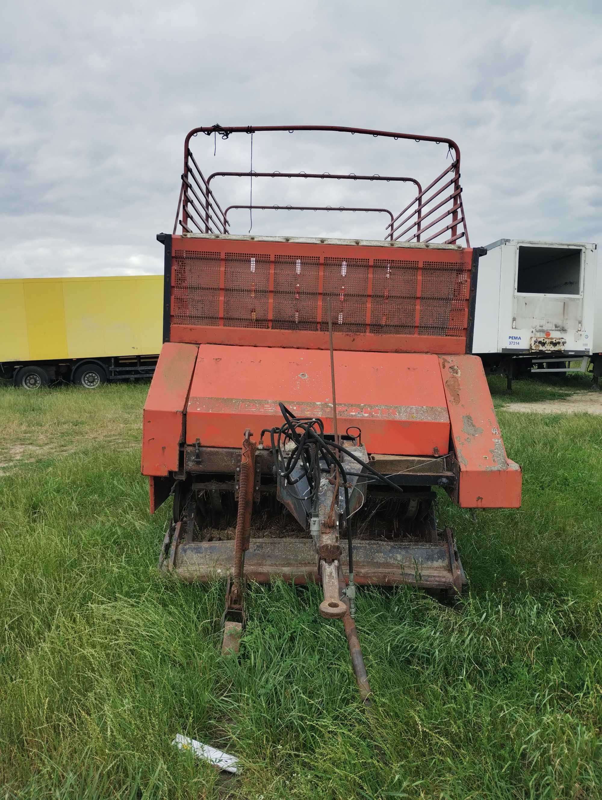 Samozbierająca przyczepa Deutz-Fahr