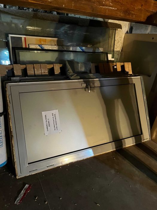 Drzwi szklano aluminiowe 90 lewe kolor RAL 9006 5 szt