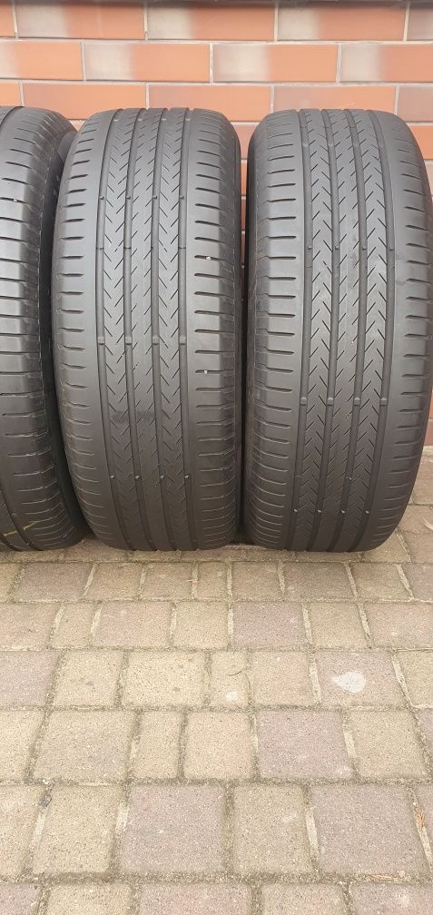 235/55/19 5mm 2021r XL Continental 4szt