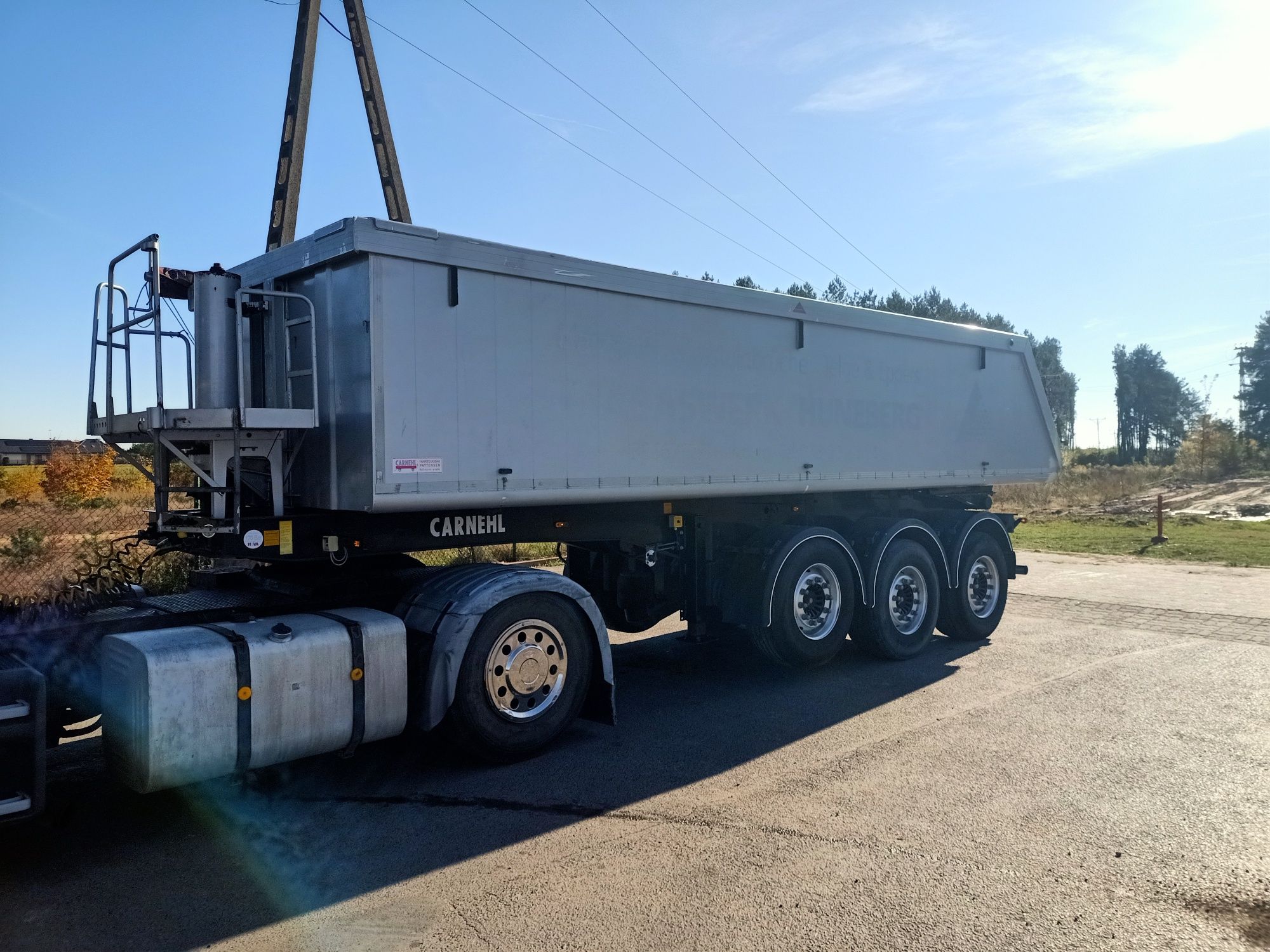 Naczepa Wywrotka Carnehl 26m3 osie Saf Intrax