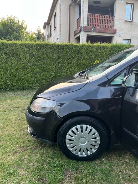 Volkswagen golf 5 plus z gazem