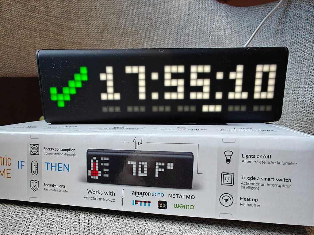 LaMetric TIME Wi-Fi Clock новые