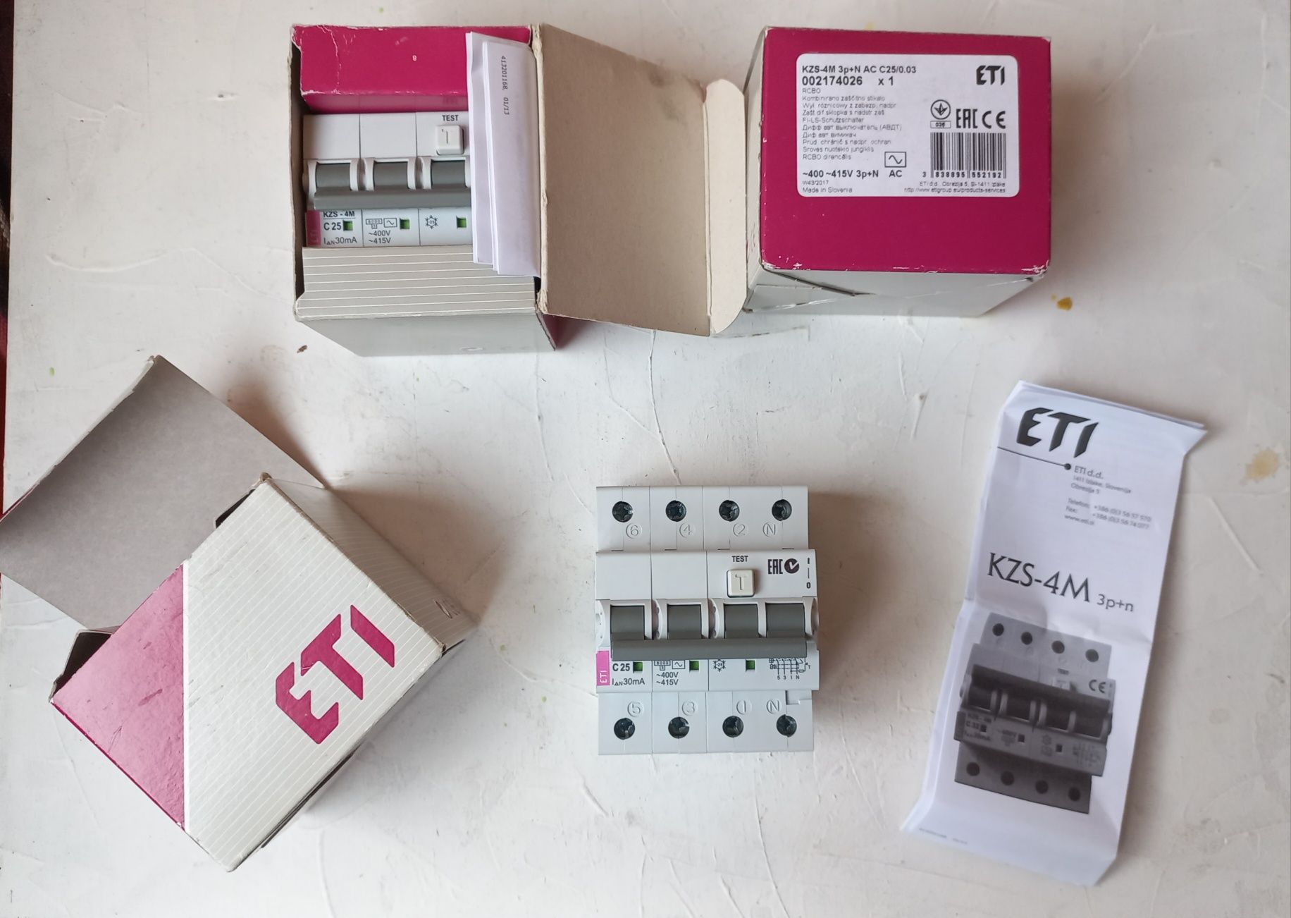 Диференціальний автоматичний вимикач ETI KZS-4M 3P+N,C 25/0,03,AC, 6k