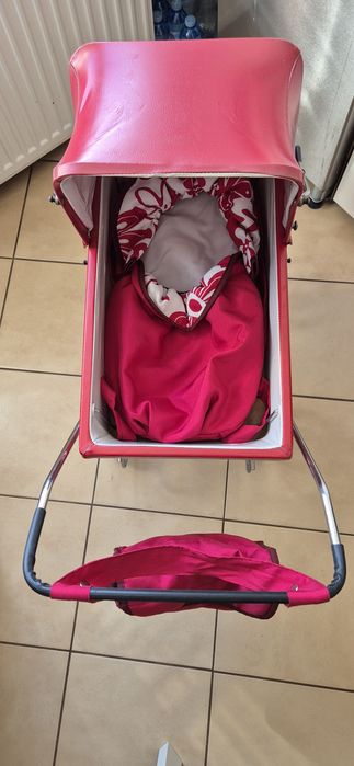 Wózek wózeczek dla lalek PRL stary eko skóra plus dodatki lalki lalka