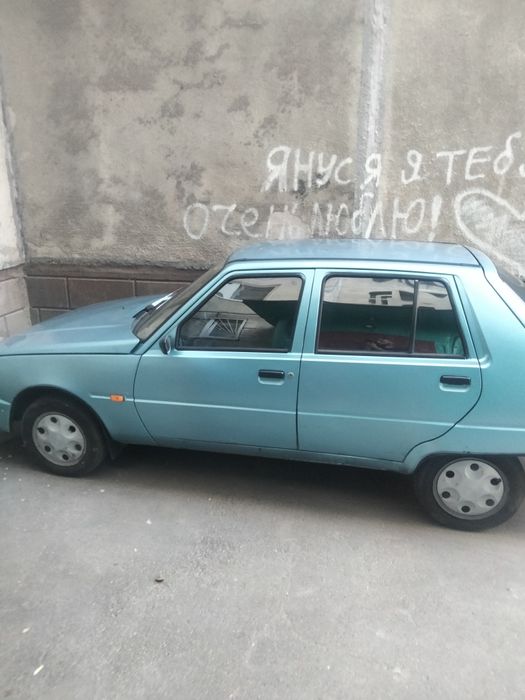 Заз Таврія  продаж