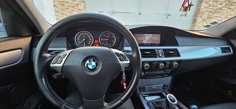 BMW E60 520D LCI