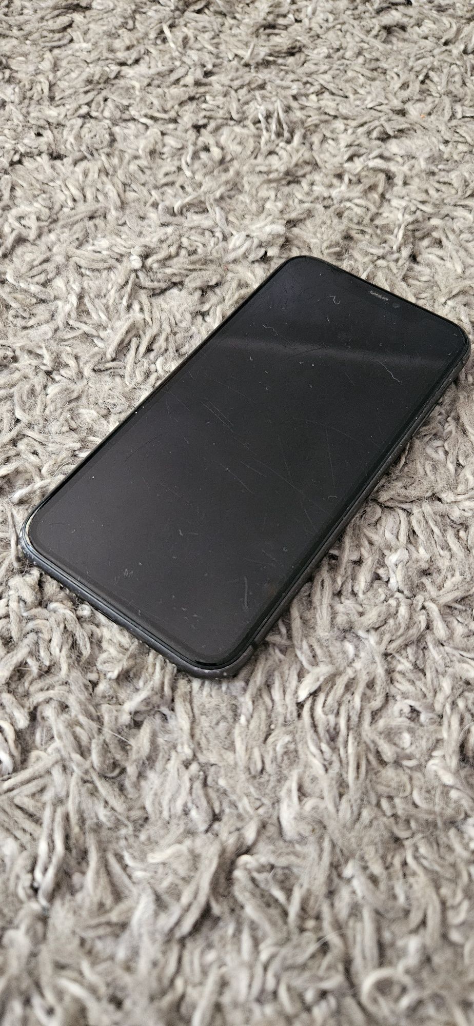 IPhone 11 w pełni sprawny