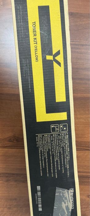 Tk-8305 KYOCERA Czarny 4 szt. , Magenta 2 szt, Yellow