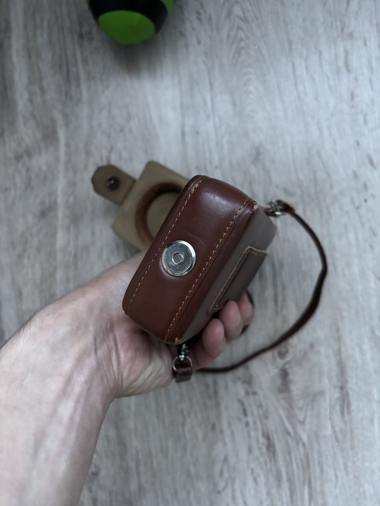 Чохол до фотапарата LEICA оригінал