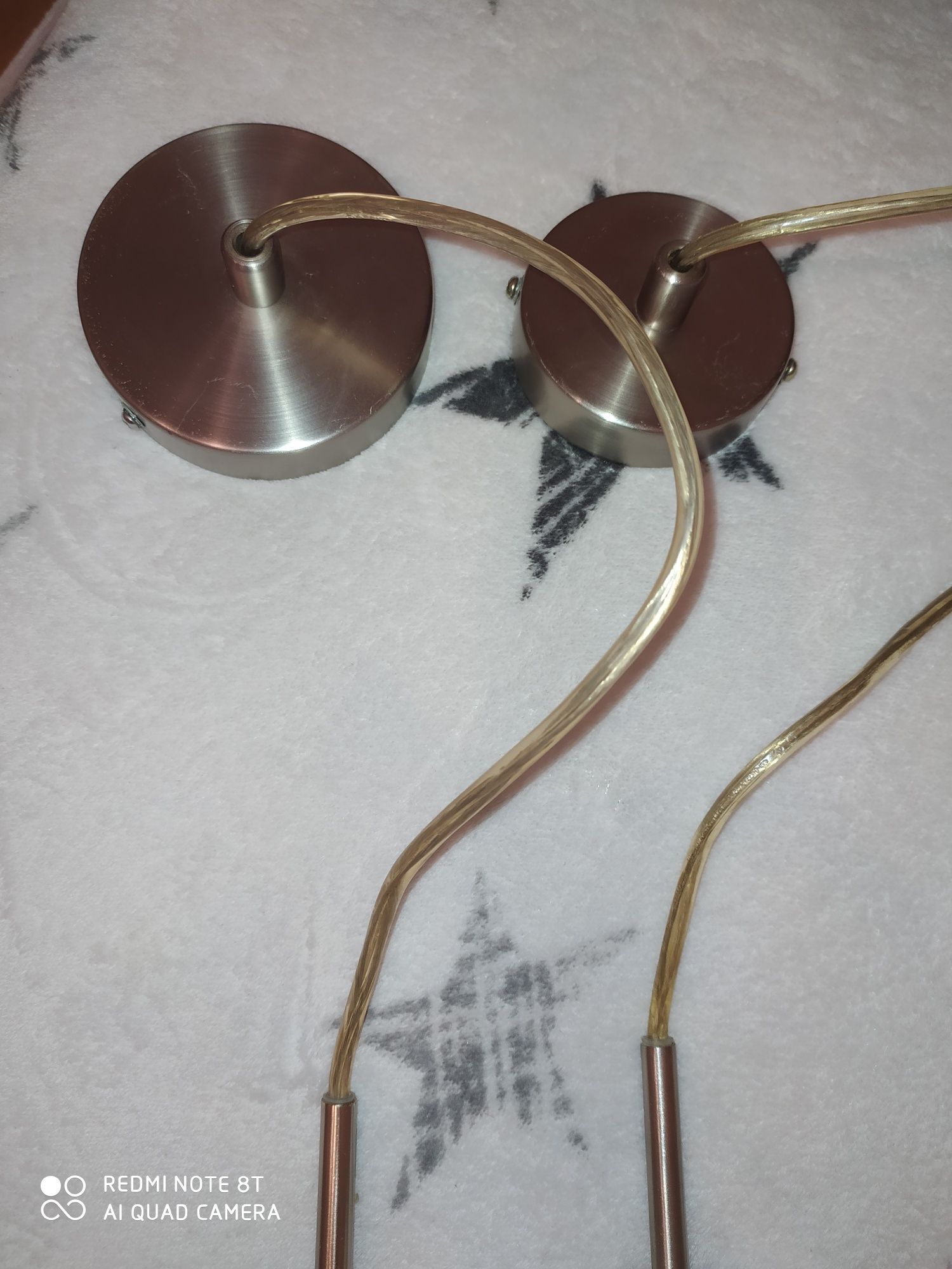 Białe lampy sufitowe