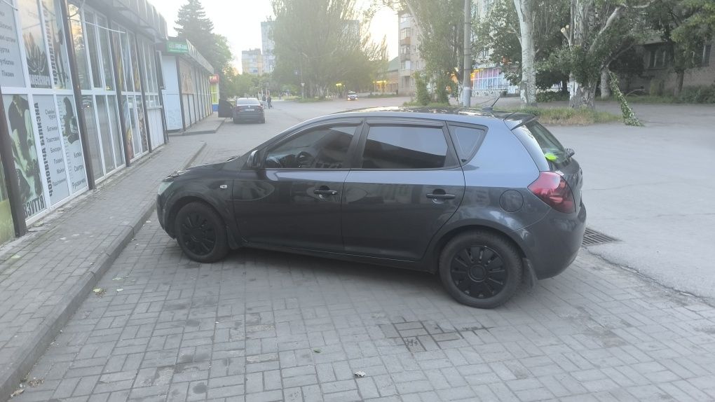 Kia ceed ED 1.4  2007