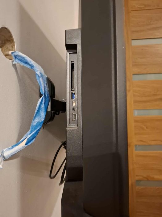 Telewizor LED Philips 43" 4K UHD + uchwyt