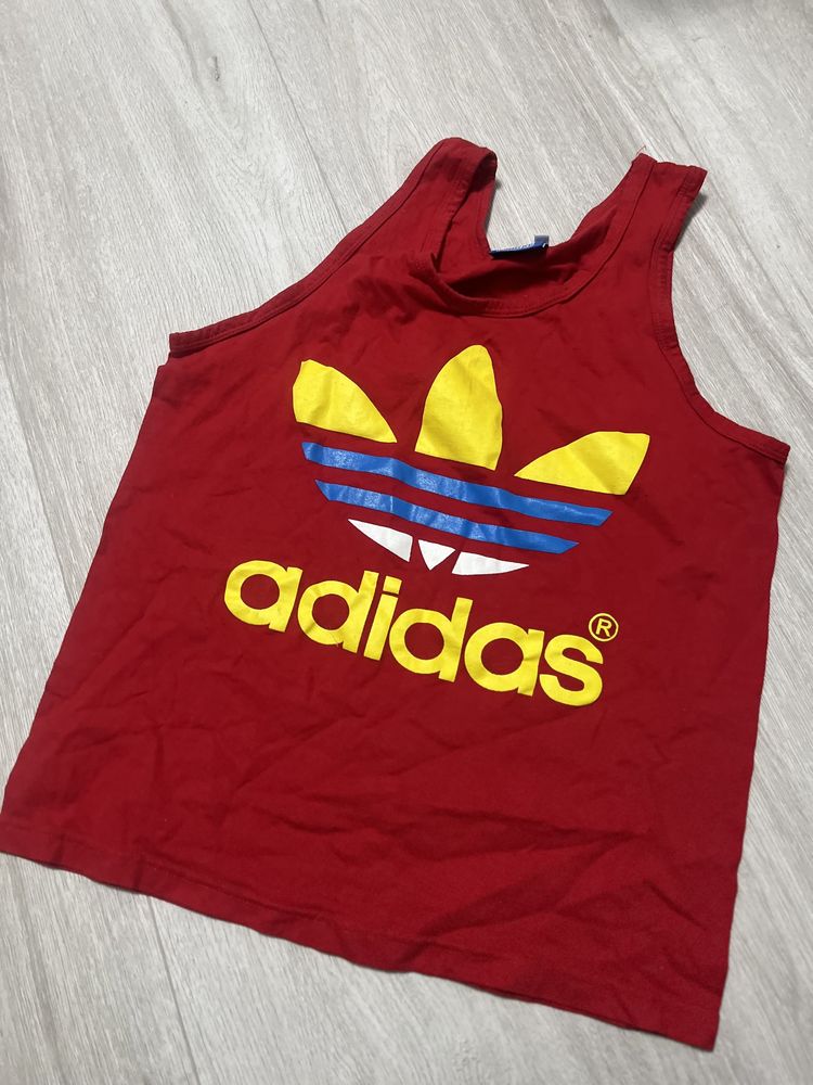 Top adidas czerwony z logo roz M