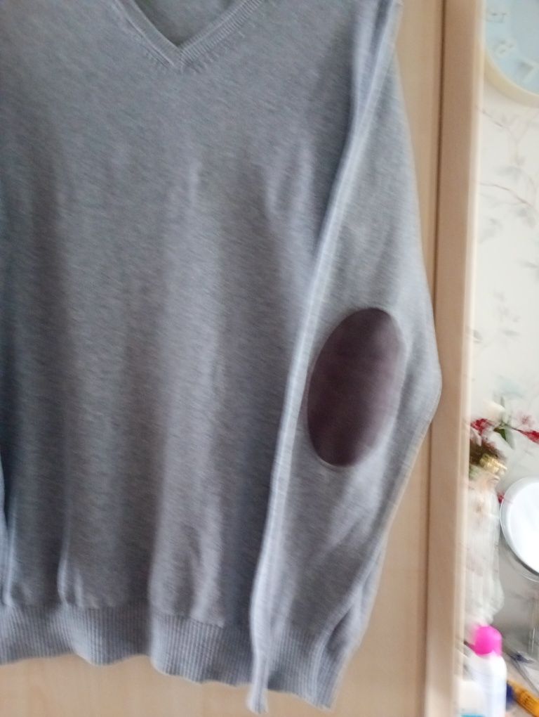 Ładny sweterek bawełniany męski