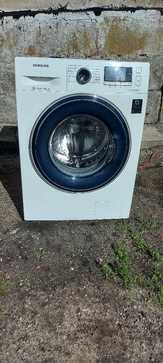 Sprzedam pralkę Samsunga 1400 obrotów 8 kg wsadu