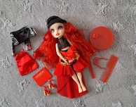 Rainbow High Fantastic Fashion Ruby