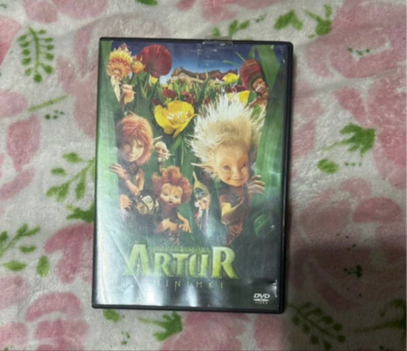 Film na DVD Artur i minimki nowe nieużywane