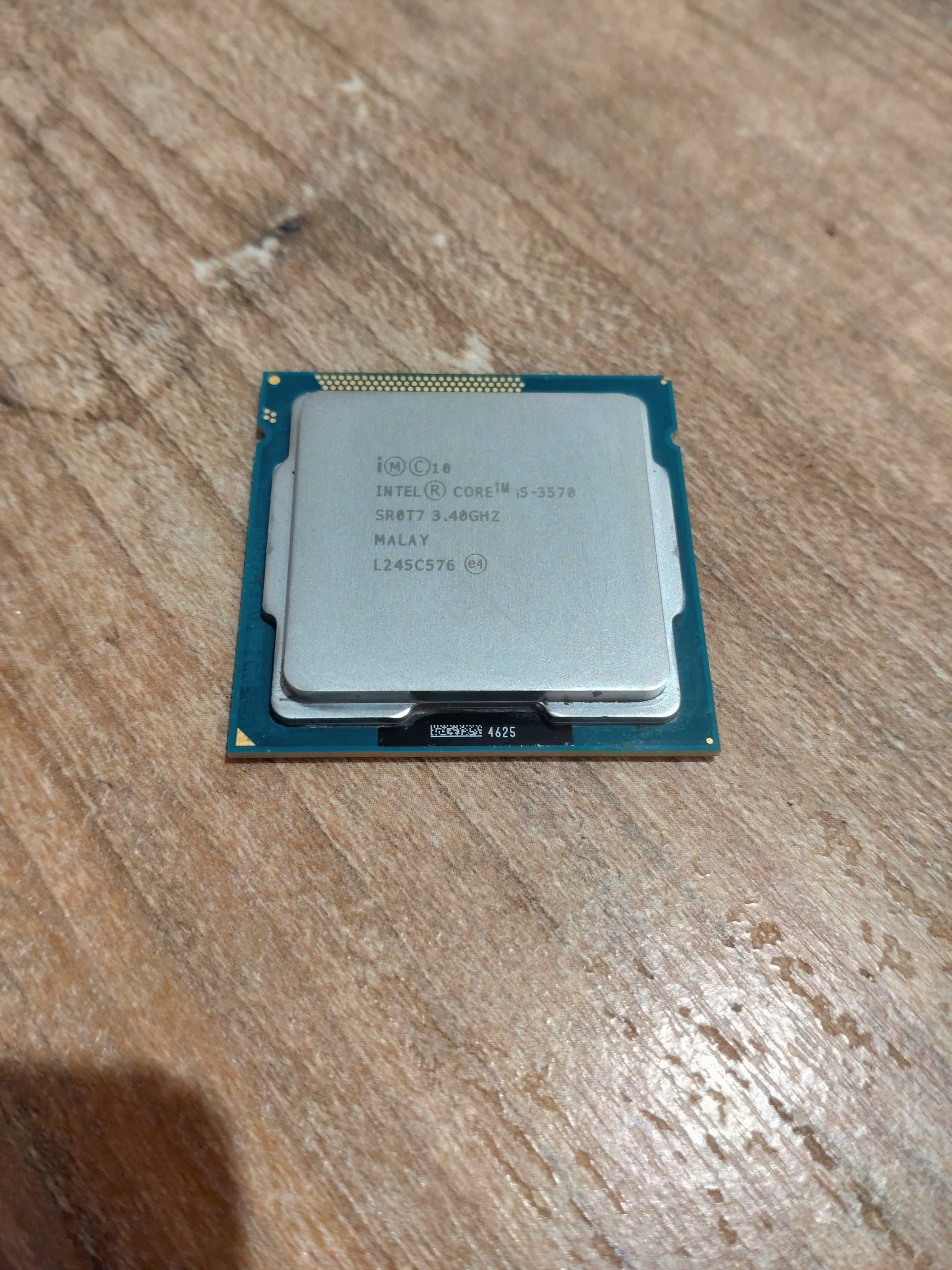Komputer stacjonarny: intel i5, 8GB RAM, Karta 1GB
