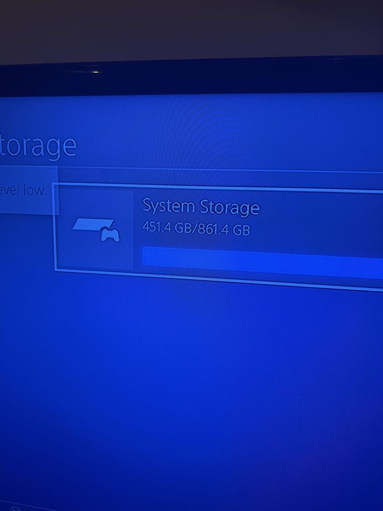PS4 Slim 1 TB + 2 comandos