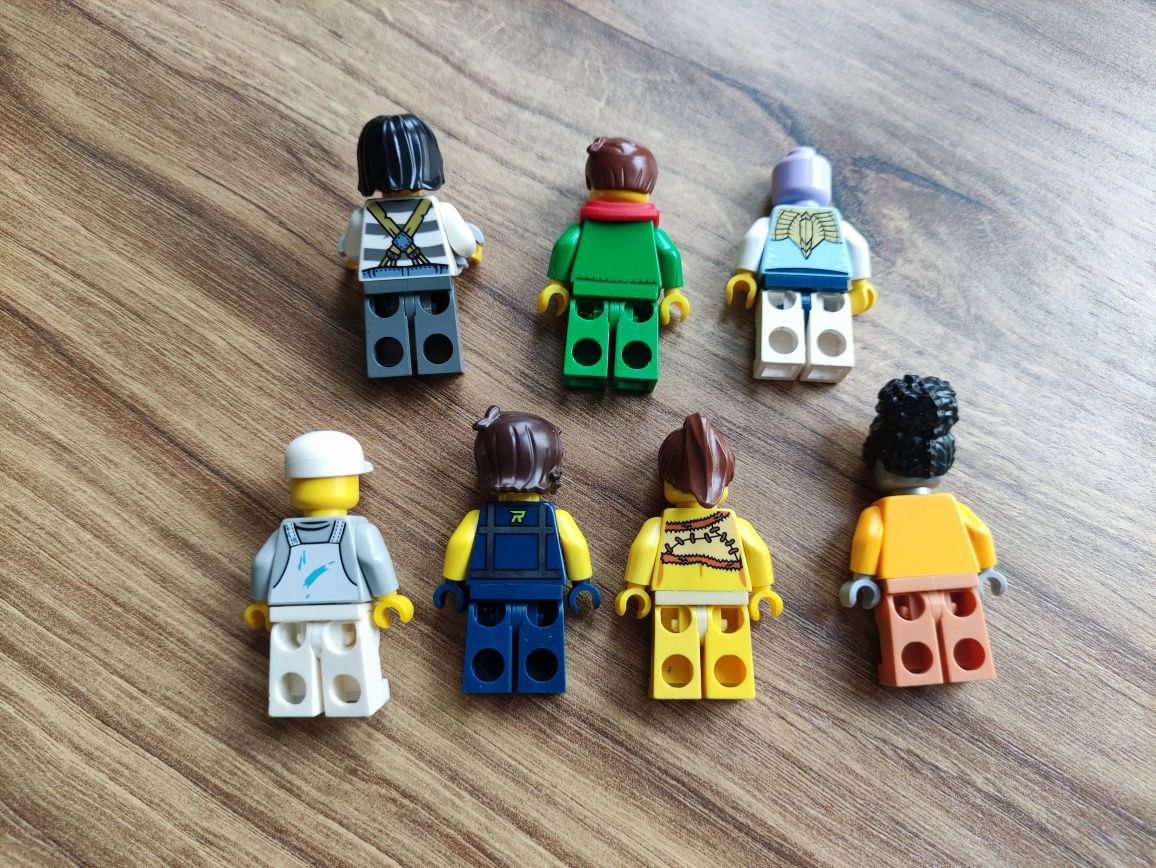 Lego Minifigures zestaw 7 figurek B