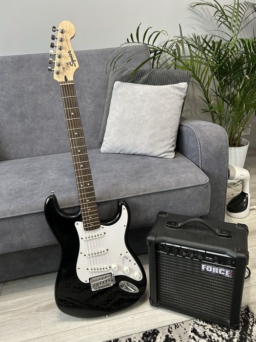 Gitara elektryczna Fender Squier Stratocaster czarno biały