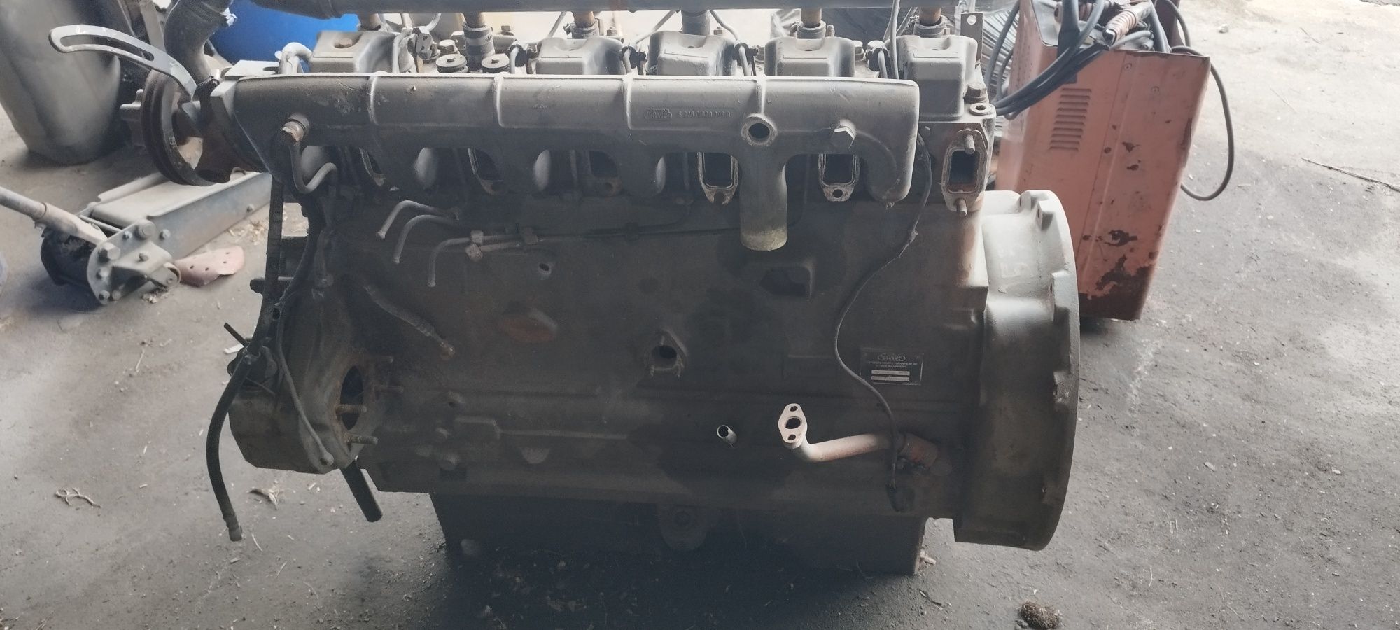 Blok silnika mwm typ D226B-6 R614 Renault 155.54