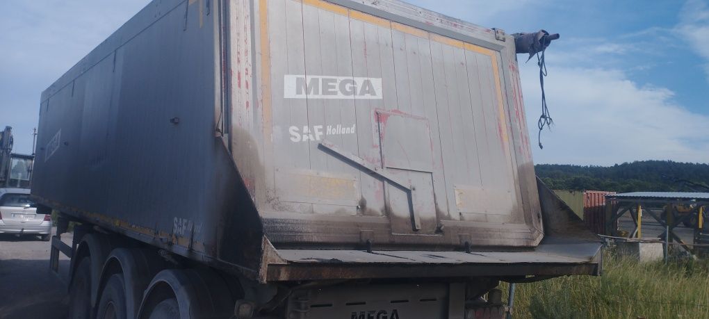 Naczepa wywrotka MEGA