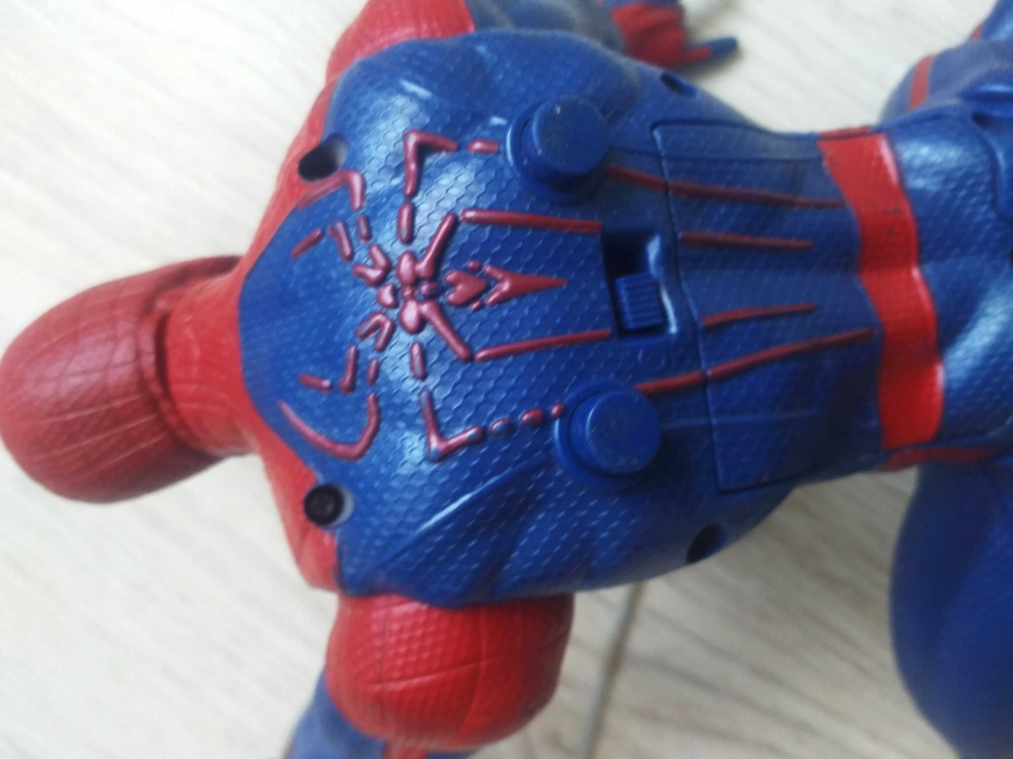 Figurka SPIDERMAN duża