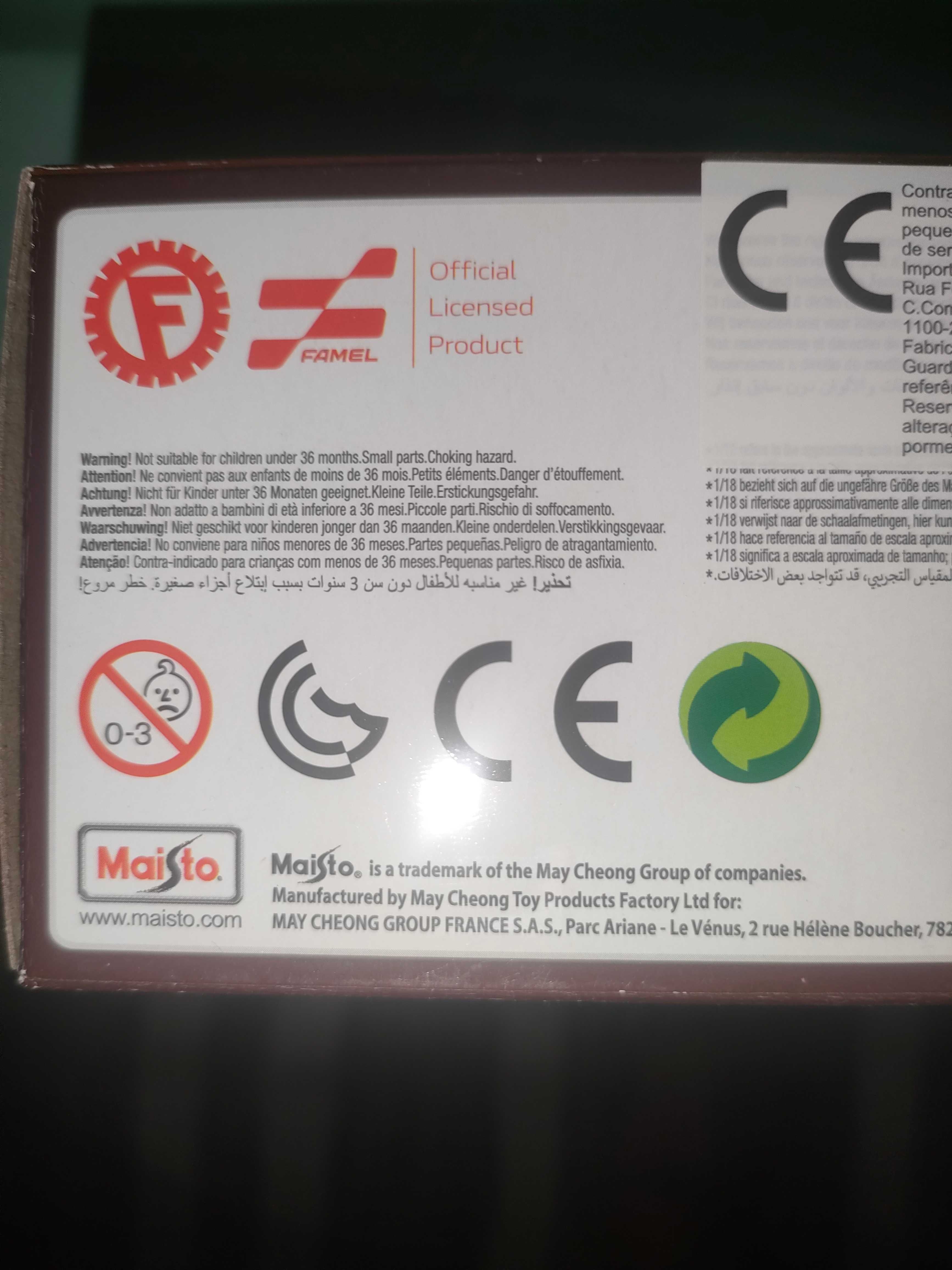Miniatura Famel XF 17 preta