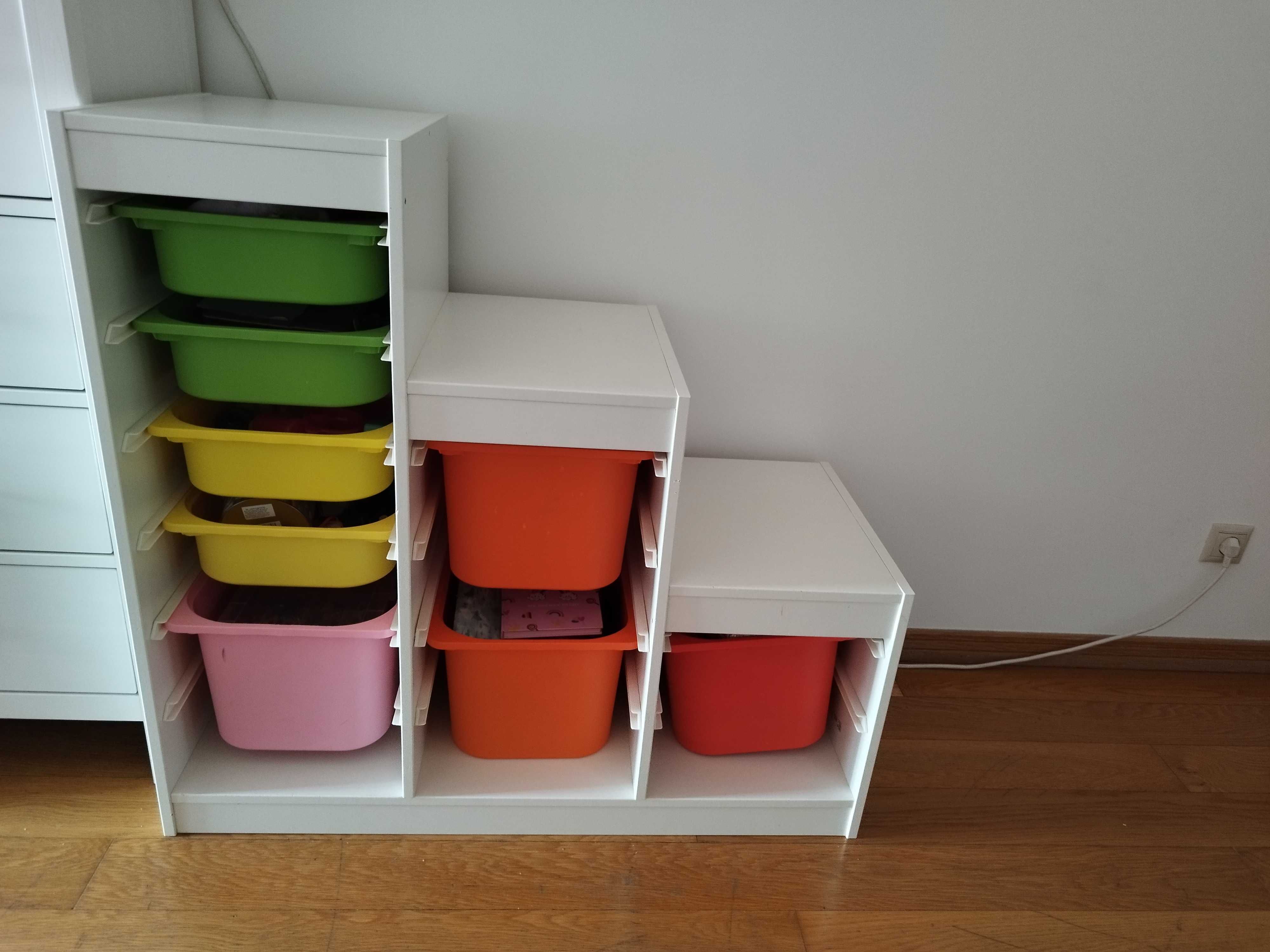 Armário de arrumação  – ideal para brinquedos e acessórios