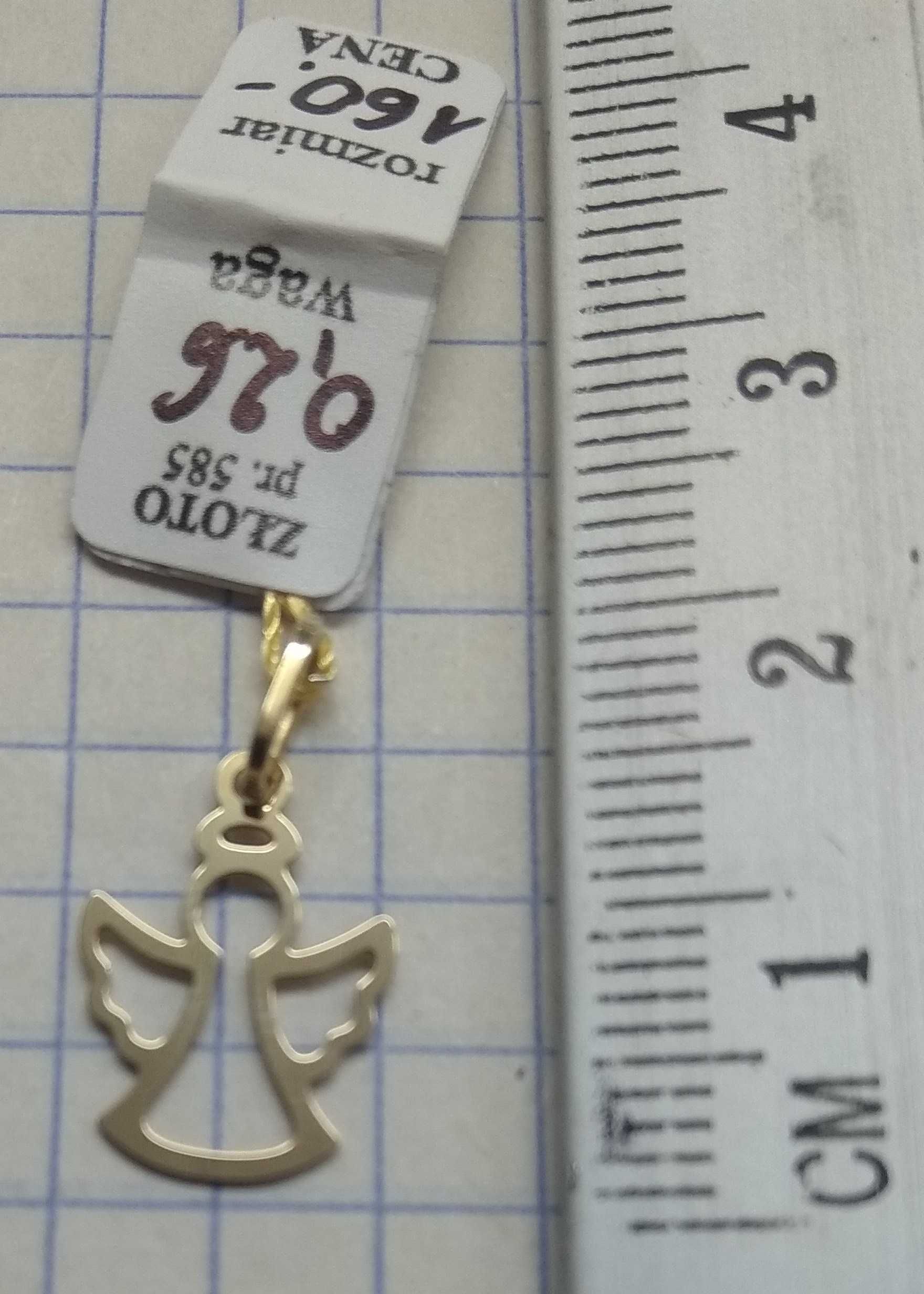 Medalik Anioł Cherubin kontur Złoto 585 14 karat NOWE
