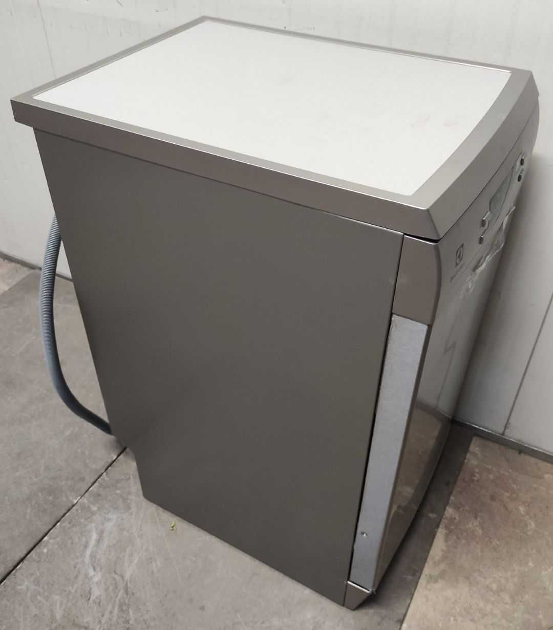 Zmywarka 45 cm Electrolux ESA63210SX AirDry 10kpl. OUTLET 15GG9N