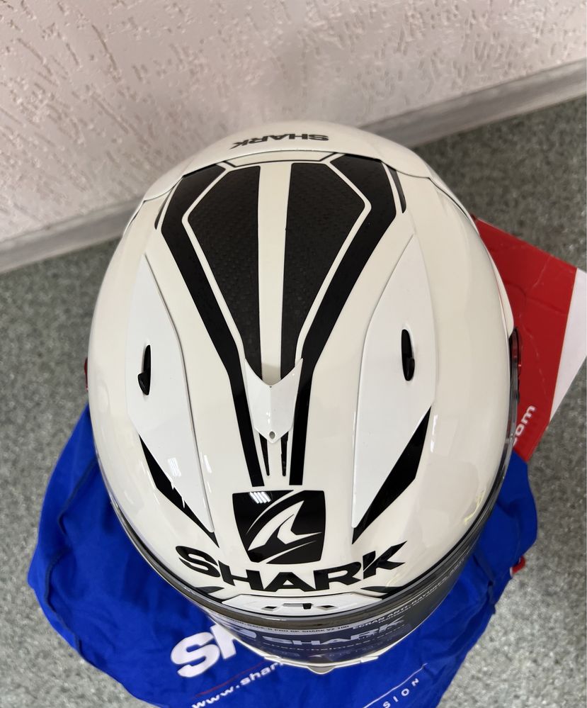 Мото шолом Shark race r pro gp carbon 30th agv шлем