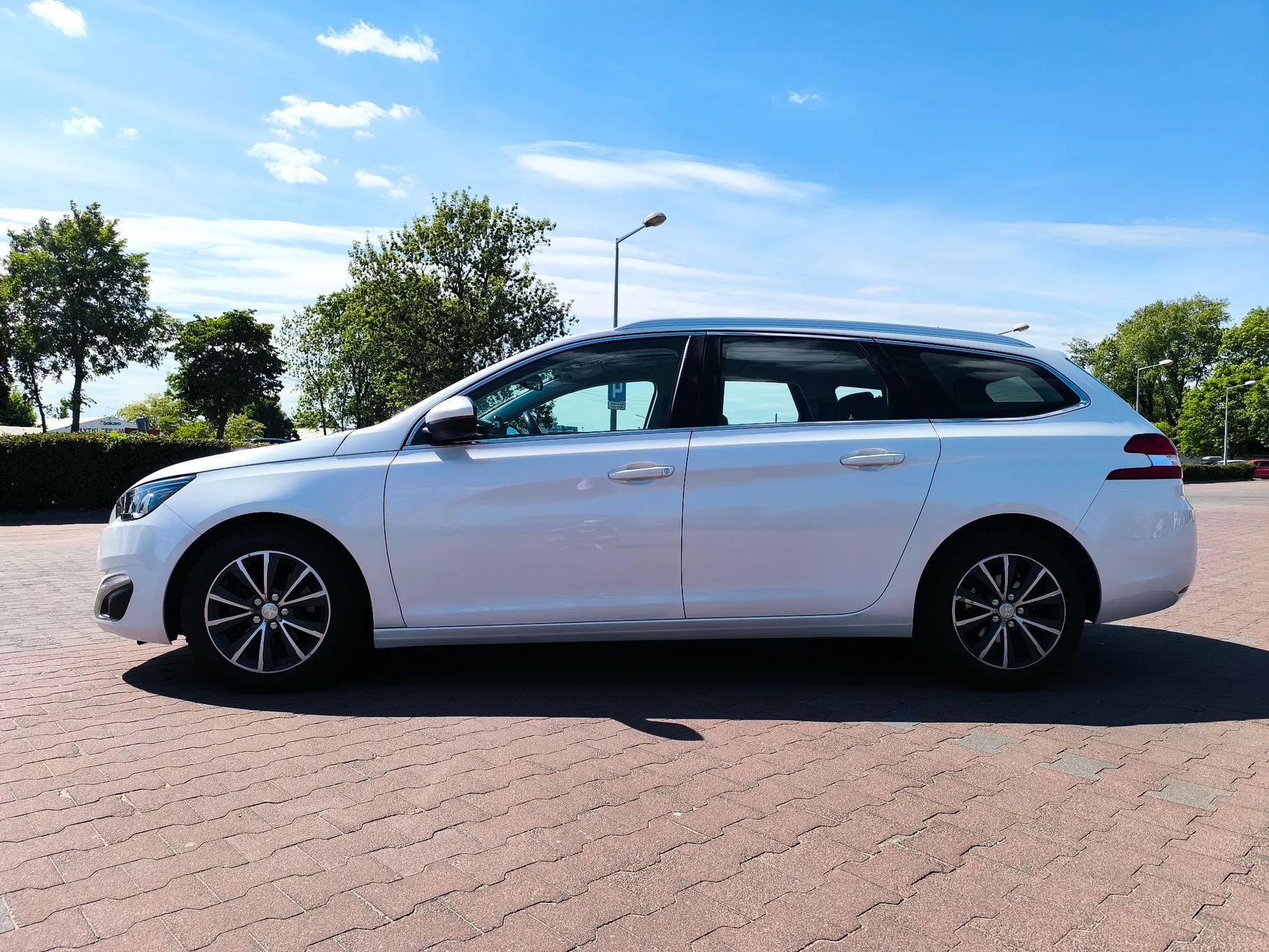Peugeot 308 Peugeot 308 SW 1.2 PureTech Allure S&S