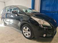 Peugeot 5008 Peugeot 5008 7 osobowy 2012