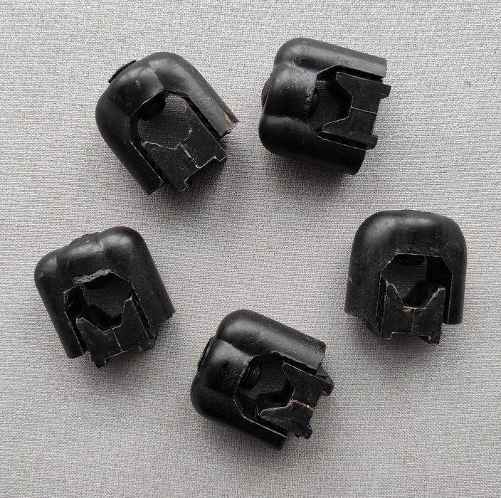 Wyłącznik bakelitowy natynkowy PRL